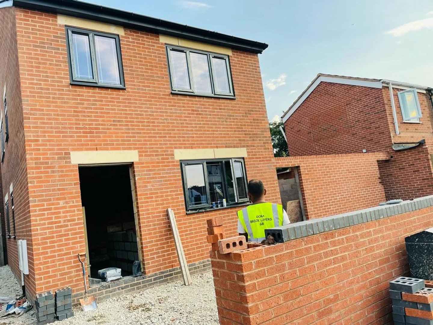 Gora Bricklayers – expert bricklayers for homes and businesses in Birmingham.